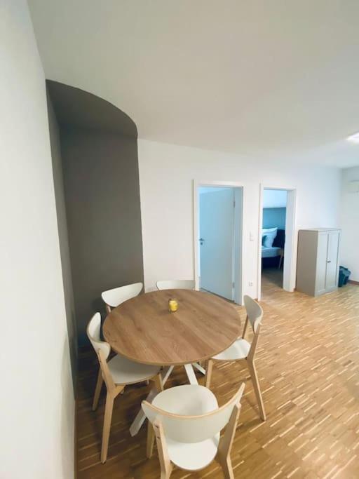 Doreyhome P5 - Zentrale Apartment Fuer 5 Pers Nahe Der Altstadt - Parkplatz - Wlan Passau Dış mekan fotoğraf